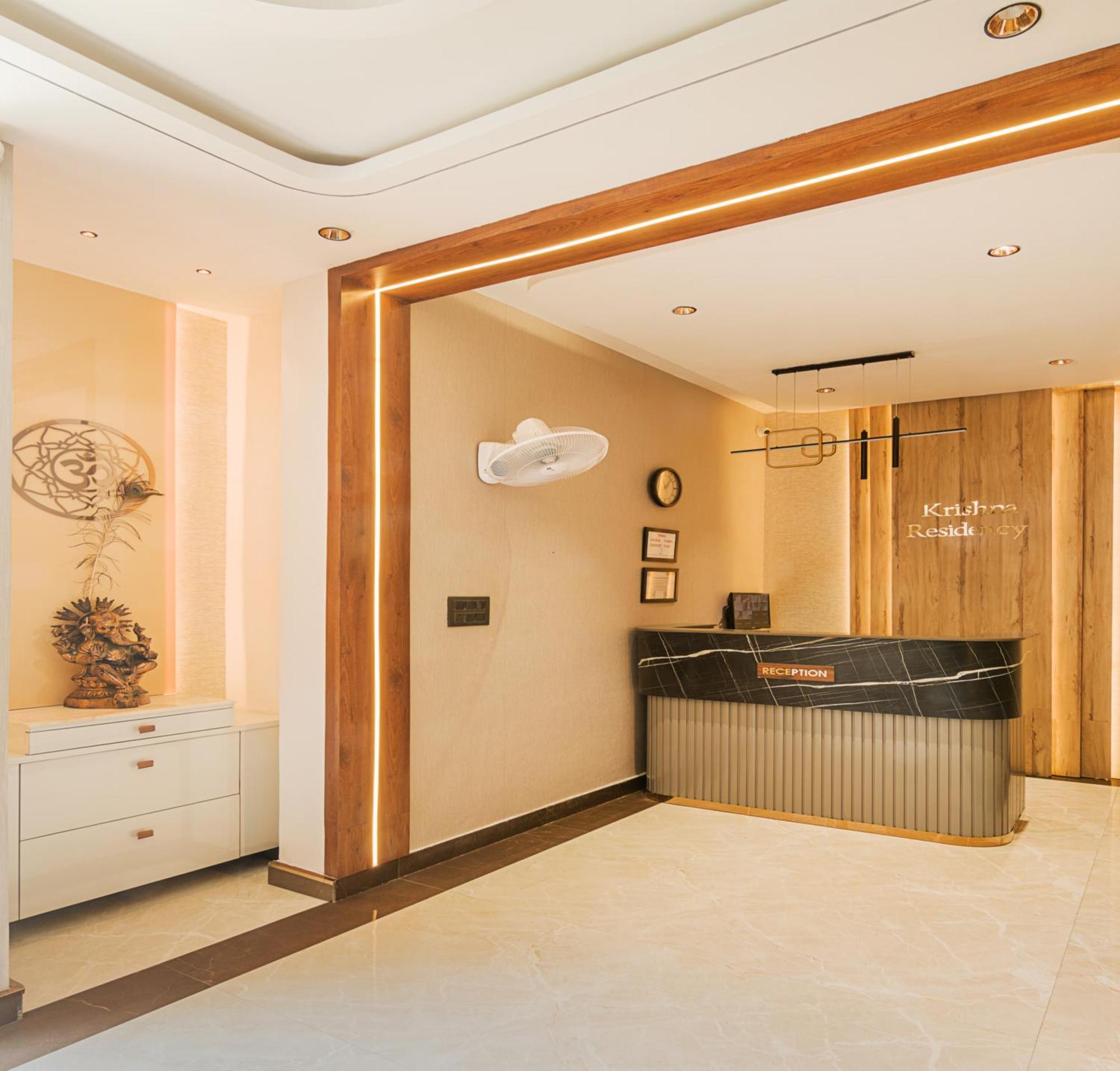 Krishna Residency - A Boutique Hotel Bareilly Esterno foto